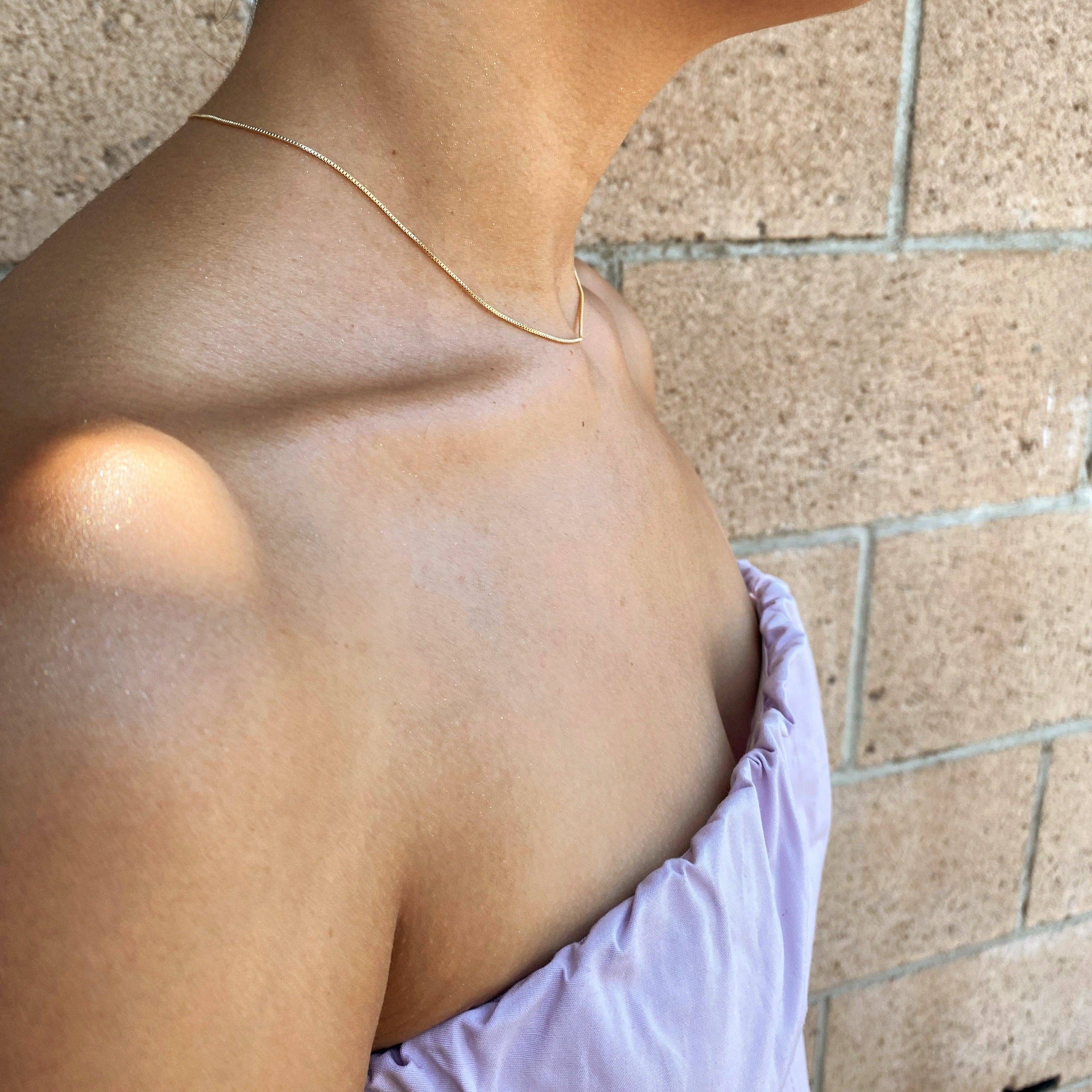 18k Gold Filled Adjustable Sizing Necklace: 18 inches