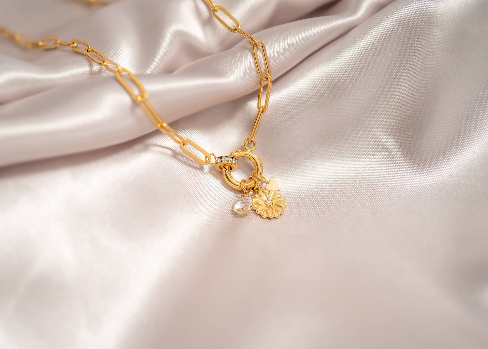 18K Gold PVD Paperclip Rhinestone Charm Holder Necklace: Stainless