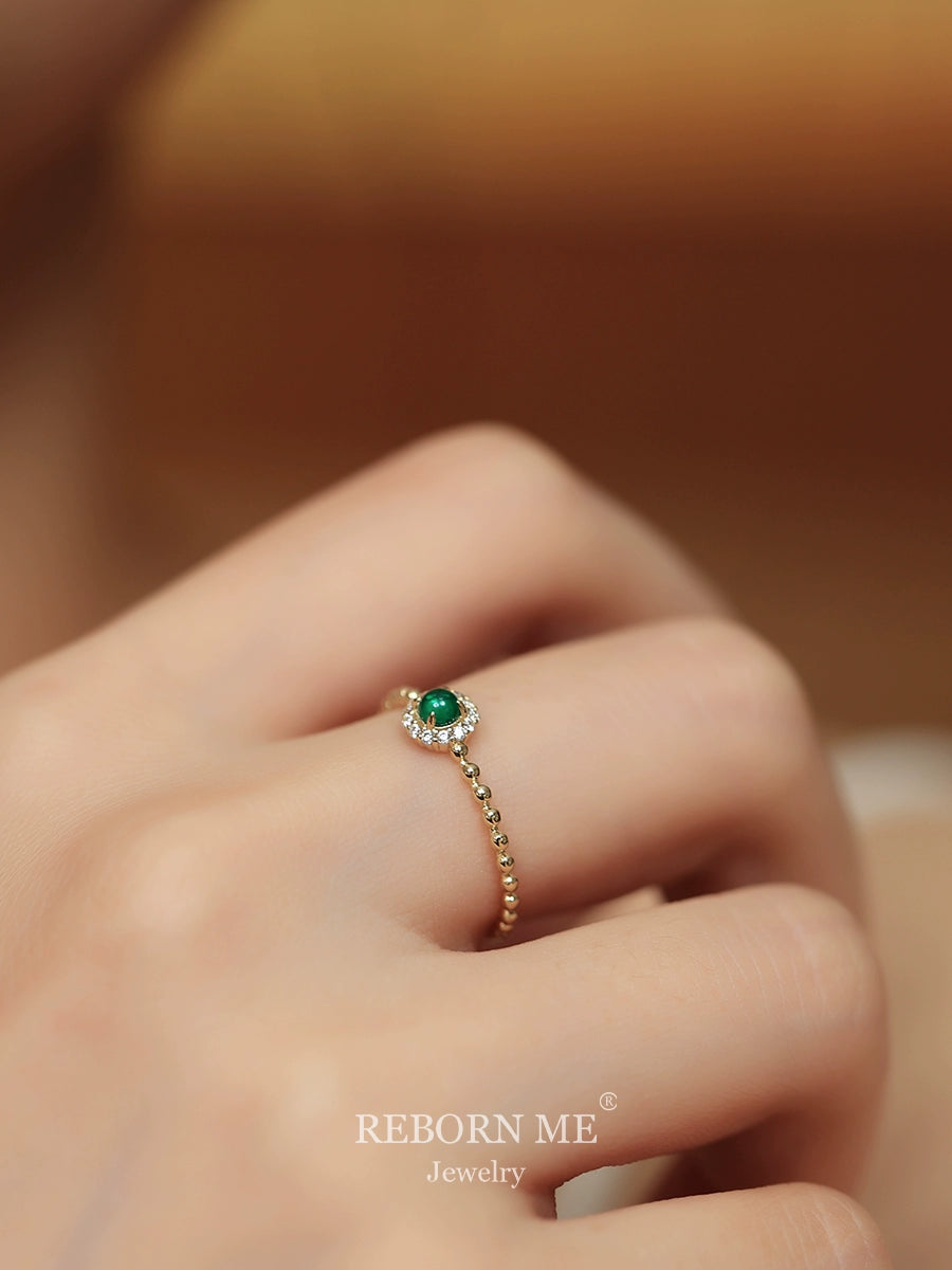 Pure Gold Cultivated Emerald Ring