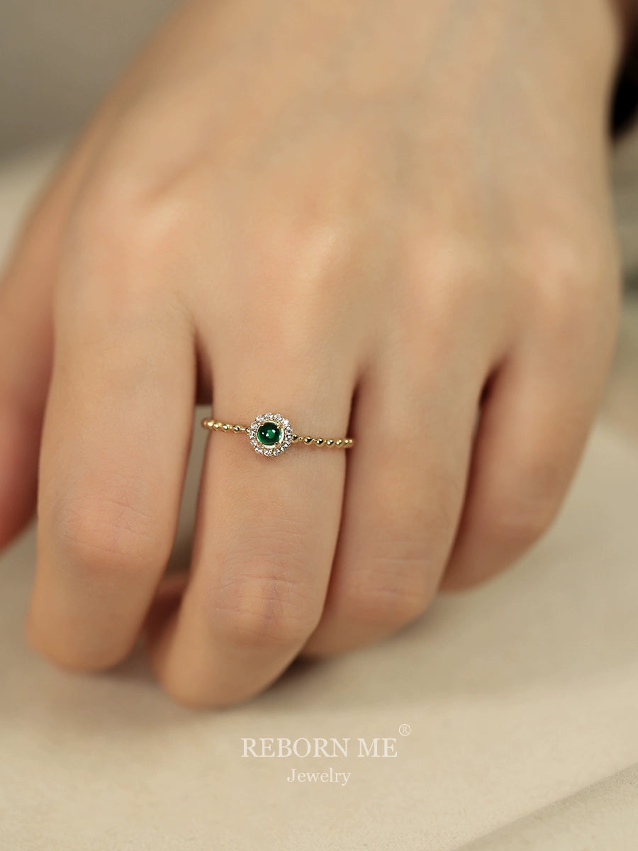 Pure Gold Cultivated Emerald Ring