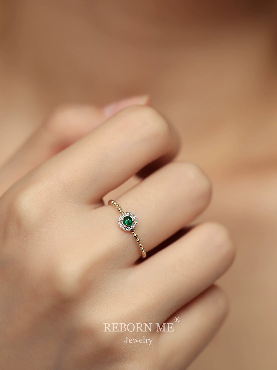 Pure Gold Cultivated Emerald Ring