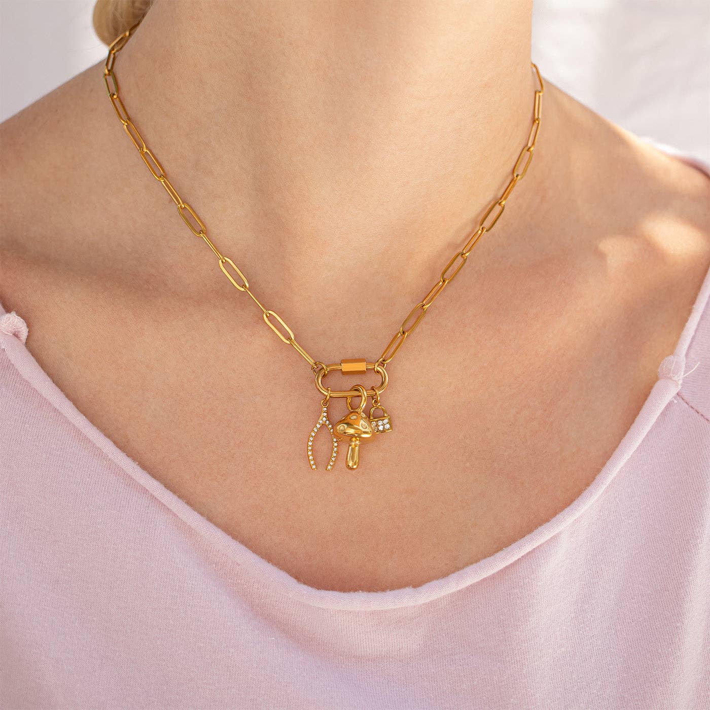 18K Gold PVD Paperclip Carabiner Necklace: Stainless / 18+2"